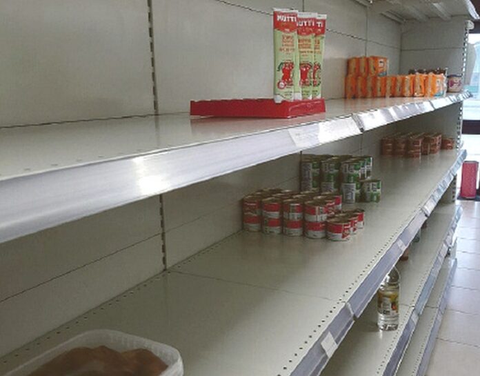 emporio solidale borgochiesanuova scaffali vuoti