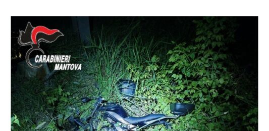 Castel d’Ario. Con la moto nel fosso, morto un 36enne