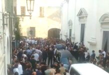 Castel Goffredo: l’ultimo saluto al 35enne Marco Bianchini con la musica dei Daft Punk