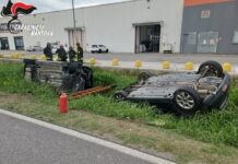 Viadana: schianto frontale ed entrambe le auto capottano nel fosso