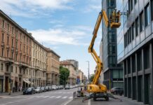 Soluzioni efficienti per il lavoro in quota: come orientarsi nella scelta del mezzo ideale