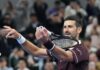 Djokovic vola in finale a Pechino, Medvedev squalificato