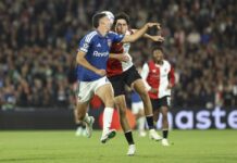 Prima sconfitta in Champions per il Como, Feyenoord vince 3-2