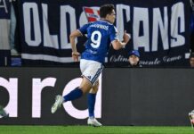 Douvikas esalta il Como, battuto il Sassuolo 2-0