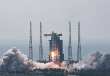 Cina, lanciato un nuovo gruppo di satelliti per Internet