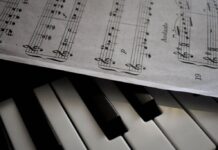 Musica, novembre dedicato a compositori e interpreti spagnoli su Tivusat