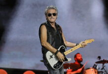 “Certe Notti” non finiscono mai: Mantova canta con Ligabue