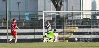 Calcio Promozione Crer – Suzzara sogna dopo la quarta vittoria di fila. Bertolani: “Ora siamo una squadra vera”