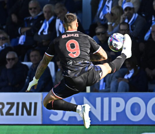 Calcio Serie B – Camaleontico e vincente: il Mantova si tuffa senza paura nel vortice dei derby