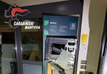 Boato nella notte, assalto esplosivo alla Bper: rubati 40mila euro