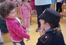 Carabinieri per un giorno: i militari di Gonzaga incontrano i bambini della scuola dell’infanzia Bizzoccoli