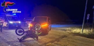 Scontro tra auto e scooter sulla Volta-Pozzolo: ferita una ragazza di 19 anni
