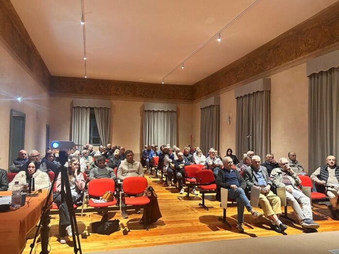 incontro pubblico scuola cavriana_4186453